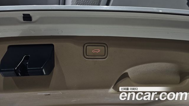 Kia Canival 2019 — photo 20