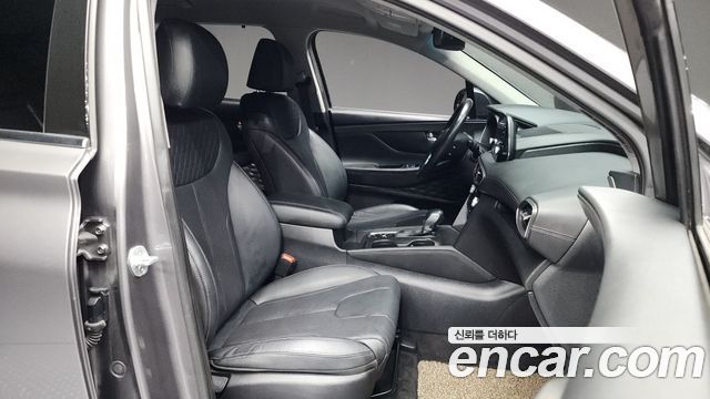Hyundai Santafe 2020 — photo 11