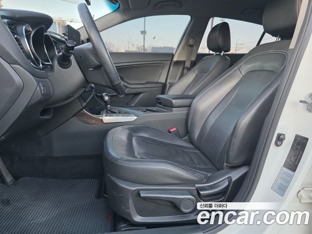 Kia K5 2013 — photo 10