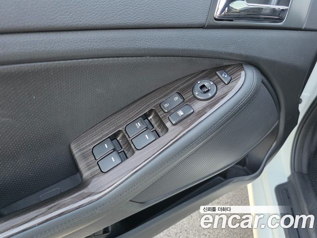 Kia K5 2013 — photo 13