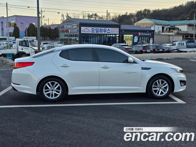 Kia K5 2013 — photo 18