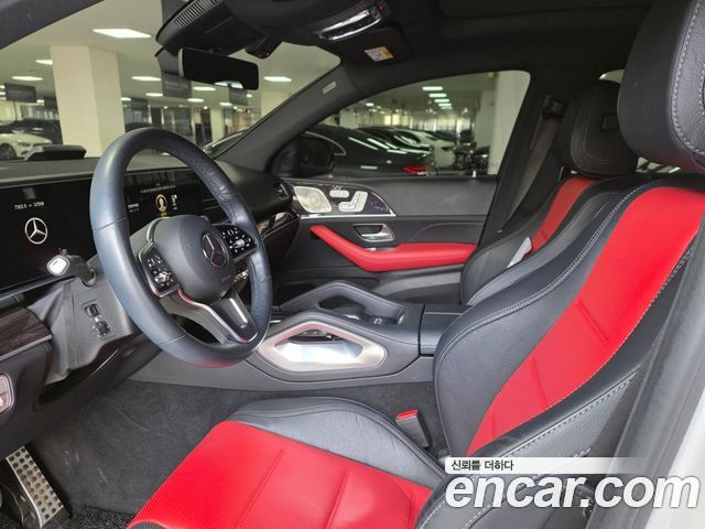 Mercedes-Benz GLE-Class 2023 — photo 10