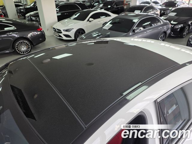 Mercedes-Benz GLE-Class 2023 — photo 12