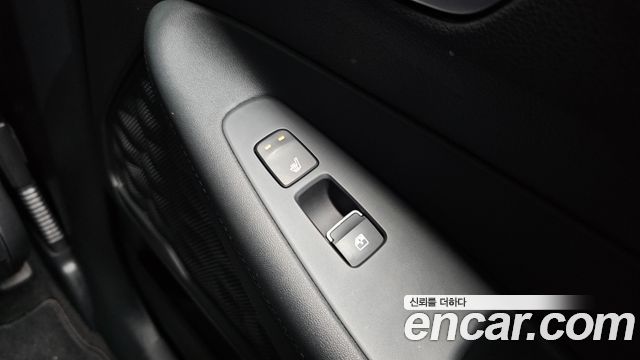 Hyundai Santafe 2023 — photo 19