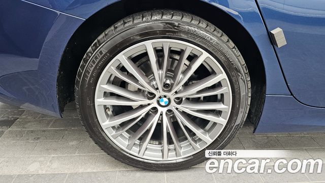 BMW 3-Series 2022 — photo 5