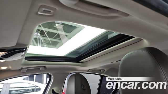 BMW 3-Series 2022 — photo 18