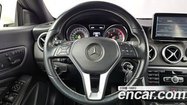 Mercedes-Benz CLA-Class 2015 — photo 13