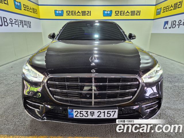 Mercedes-Benz S-Class 2022 — photo 1