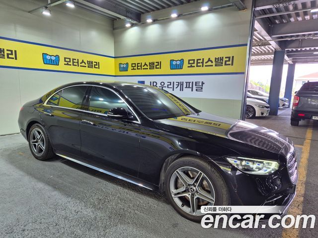 Mercedes-Benz S-Class 2022 — photo 3