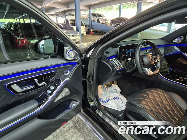 Mercedes-Benz S-Class 2022 — photo 10