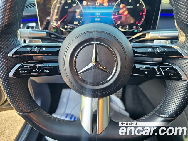 Mercedes-Benz S-Class 2022 — photo 18