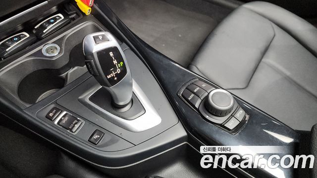 BMW 1-Series 2014 — photo 9