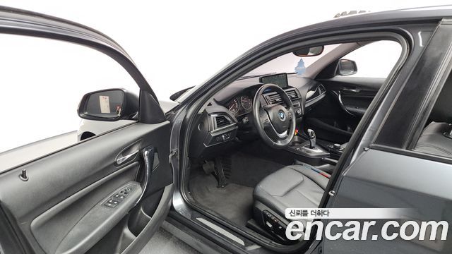BMW 1-Series 2014 — photo 10
