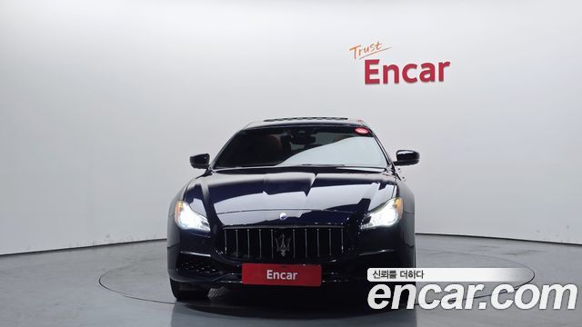 Maserati Quattroporte 2017 — photo 3