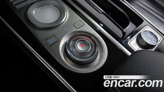 Genesis GV80 2020 — photo 9