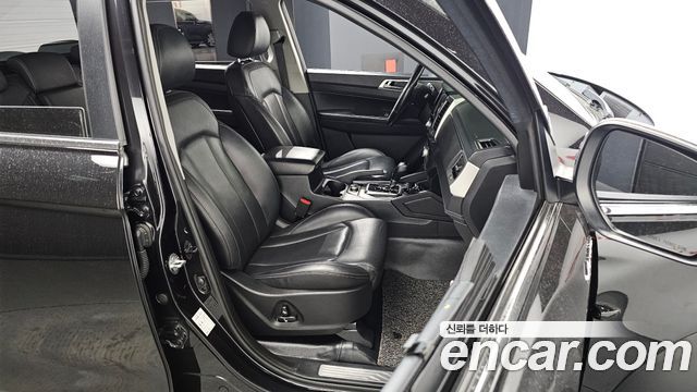 KG Mobility Rexton 2018 — photo 12