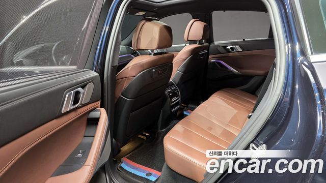 BMW X6 2021 — photo 12