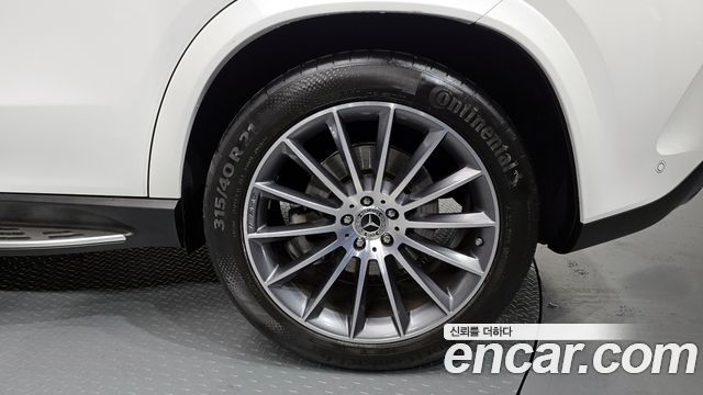 Mercedes-Benz GLE-Class 2024 — photo 5