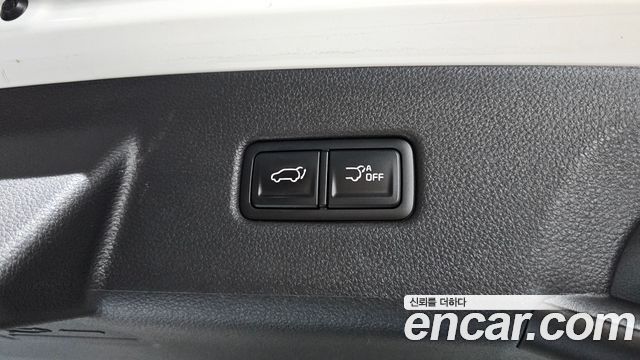 Kia Canival 2021 — photo 20