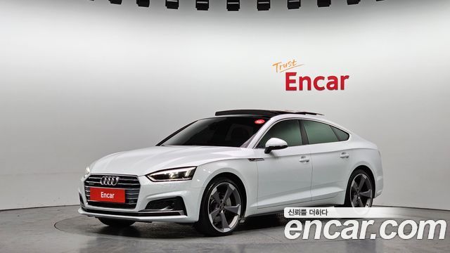 Audi A5 2019 — photo 1