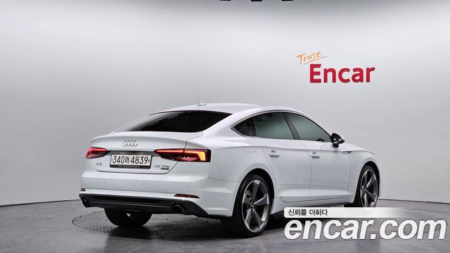 Audi A5 2019 — photo 2