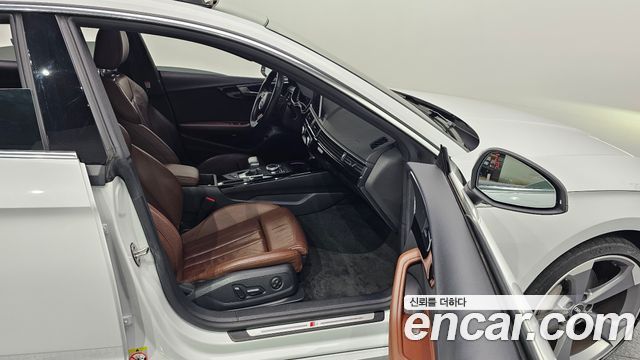 Audi A5 2019 — photo 10