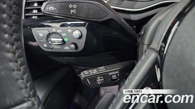 Audi A5 2019 — photo 17