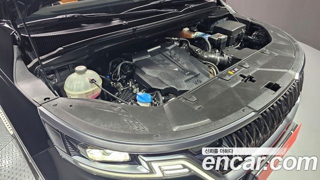 Kia Canival 2021 — photo 6