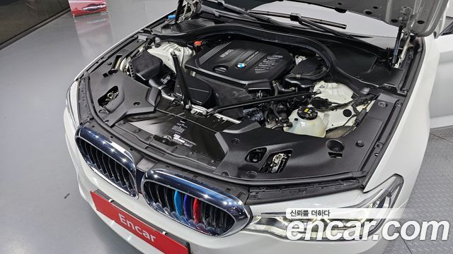 BMW 5-Series 2017 — photo 6