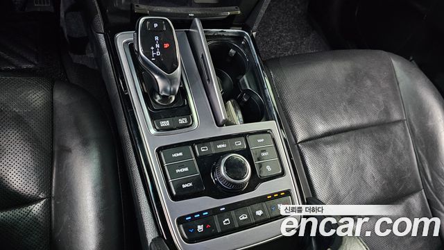 Hyundai Equus 2015 — photo 9