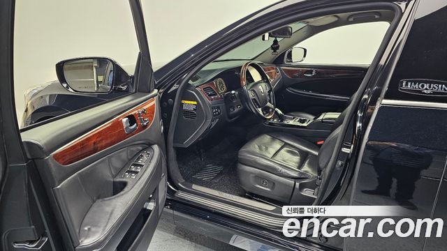 Hyundai Equus 2015 — photo 10
