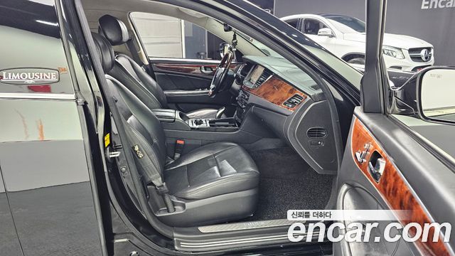 Hyundai Equus 2015 — photo 11