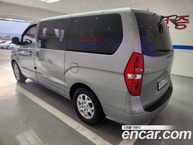 Hyundai Starex 2015 — photo 5