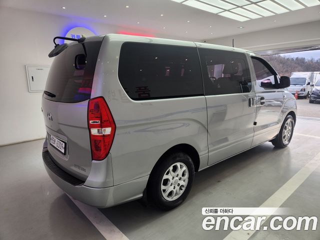 Hyundai Starex 2015 — photo 6