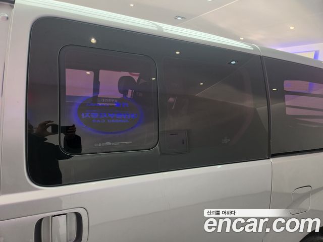 Hyundai Starex 2015 — photo 19