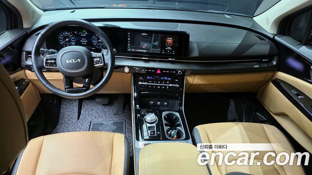 Kia Canival 2023 — photo 7