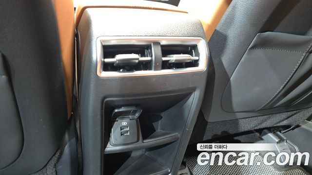 KG Mobility Torres 2023 — photo 17