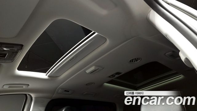 Hyundai Staria 2022 — photo 19