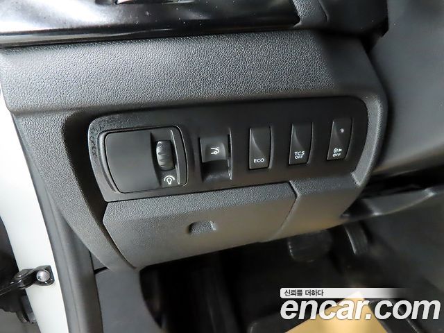 Renault Korea SM3 2017 — photo 11