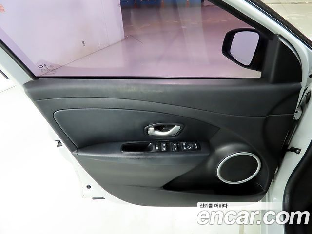 Renault Korea SM3 2017 — photo 12