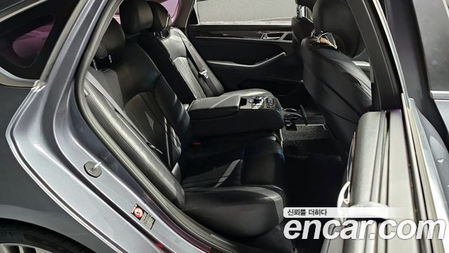 Hyundai Genesis 2016 — photo 12
