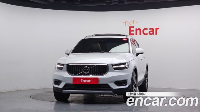 Volvo XC40 2020 — photo 3