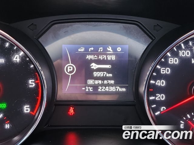 Kia Canival 2016 — photo 8