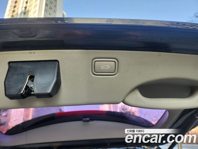 Kia Canival 2016 — photo 17