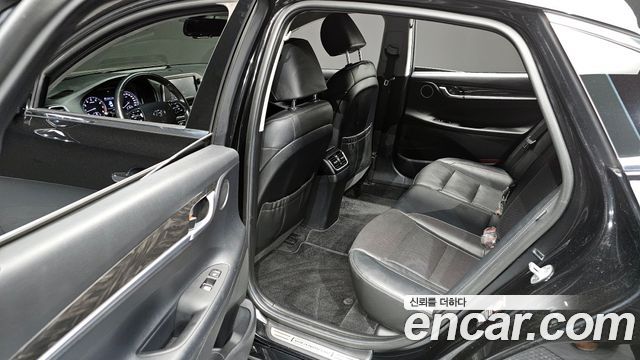 Hyundai Grandeur 2018 — photo 11