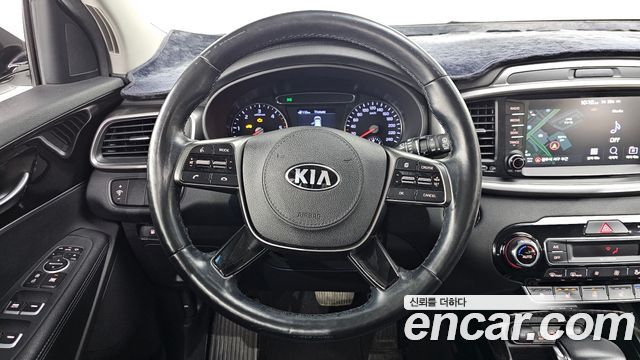 Kia Sorento 2018 — photo 14