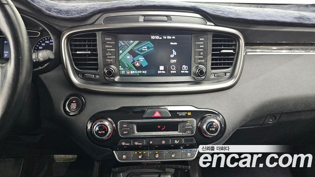 Kia Sorento 2018 — photo 15