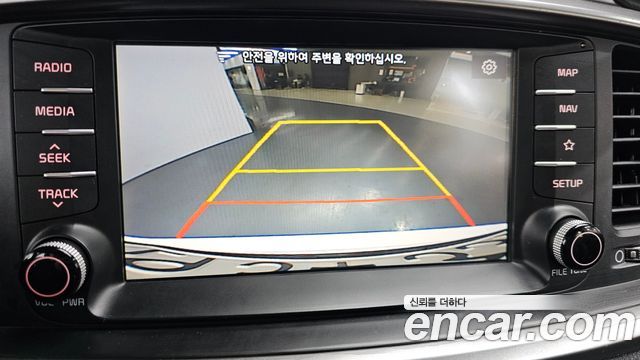 Kia Sorento 2018 — photo 16