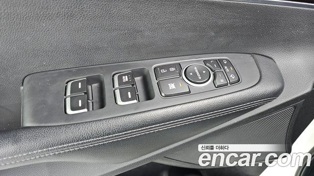 Kia Sorento 2018 — photo 17