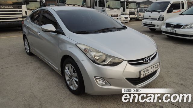 Hyundai AVANTE 2012 — photo 3
